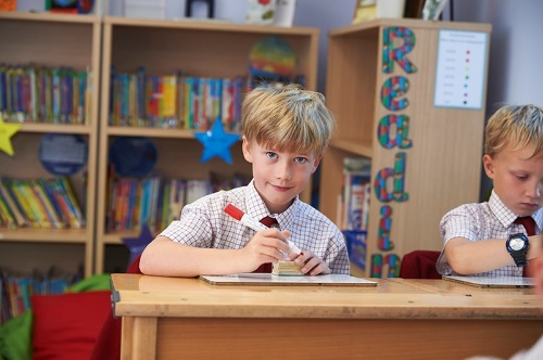 Image representing Moulsford School's approach to learning, featuring students immersed in various educational activities, fostering curiosity, creativity, and a love for learning, and emphasizing the school's commitment to providing a well-rounded and engaging education.