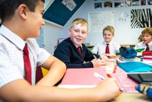Head's Blog: Critical thinking and social media Head's Blog: Critical thinking and social media